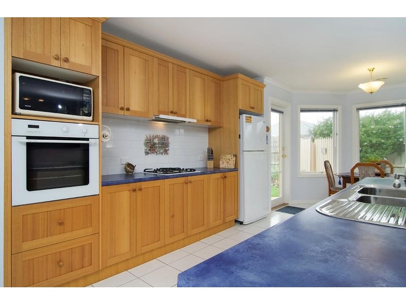 4 Ronald Court, Somerville VIC 3912