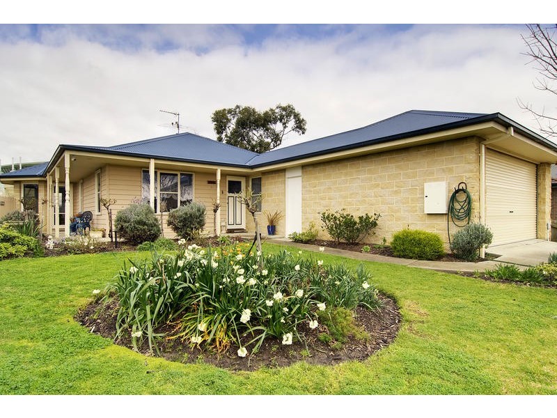 4 Ronald Court, Somerville VIC 3912