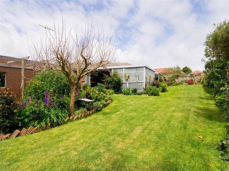 21 Applewood Rise, Somerville VIC 3912