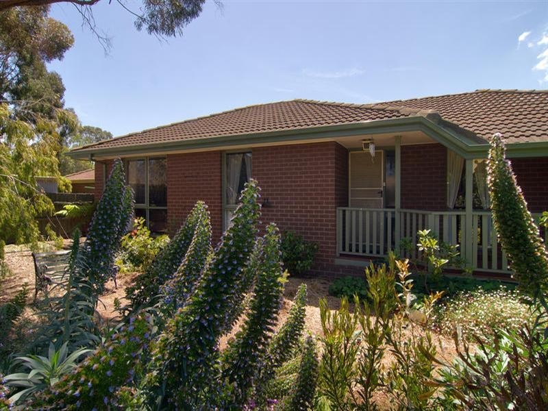 2 Owen Court, Somerville VIC 3912