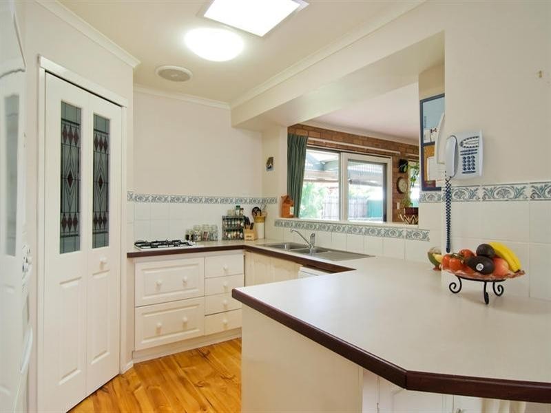 2 Owen Court, Somerville VIC 3912