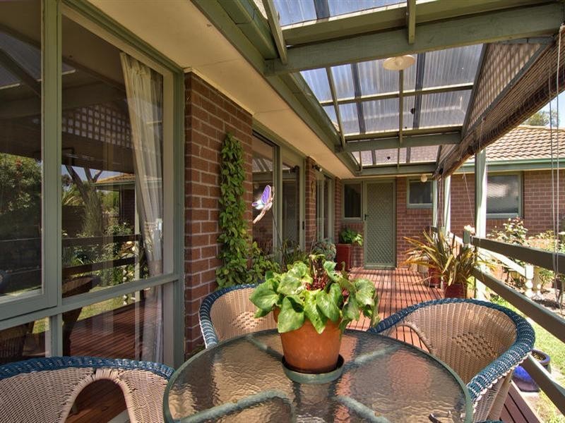 2 Owen Court, Somerville VIC 3912