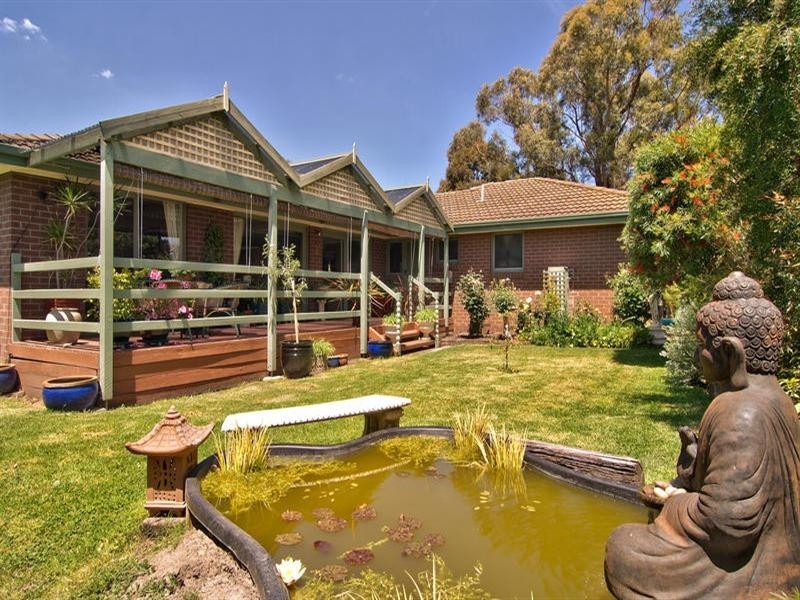 2 Owen Court, Somerville VIC 3912