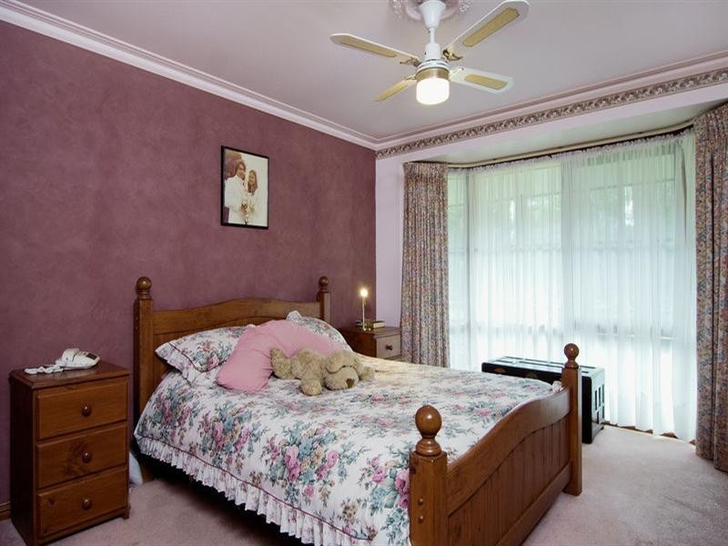 6 Bushy Court, Somerville VIC 3912