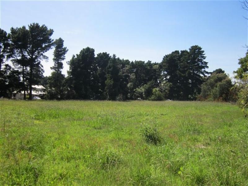 21 Dandenong-Hastings Road, Tyabb VIC 3913