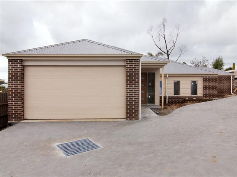 1/6 Conway Court, Somerville VIC 3912