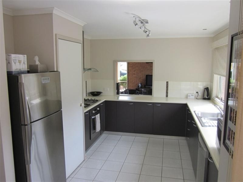 28 Robert Street, Somerville VIC 3912