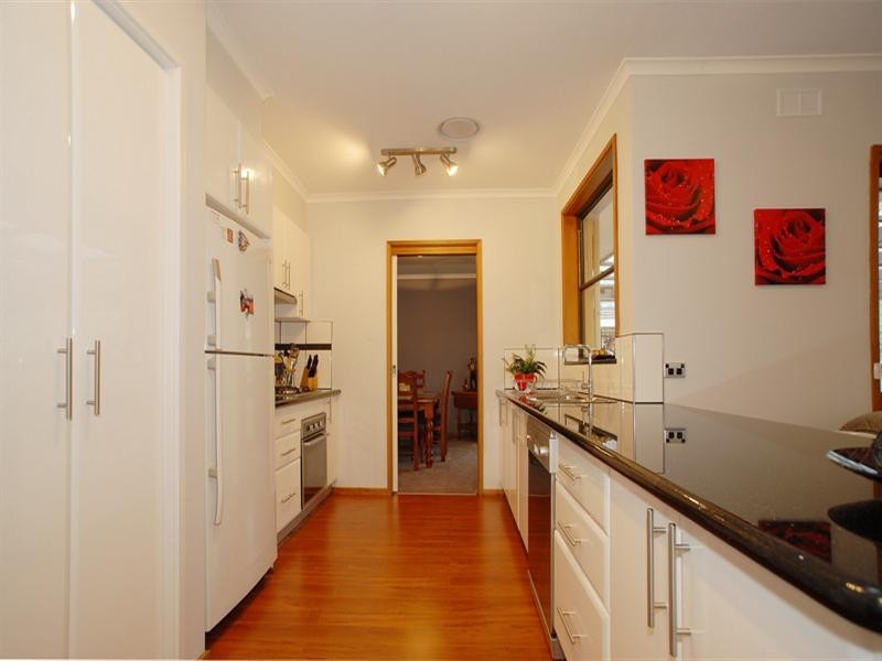 15 Forest Drive, Somerville VIC 3912