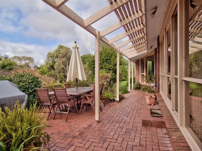 29 Vista Court, Somerville VIC 3912