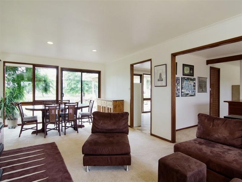 145 Eramosa Road East, Somerville VIC 3912