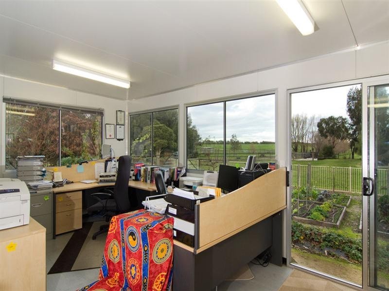 145 Eramosa Road East, Somerville VIC 3912