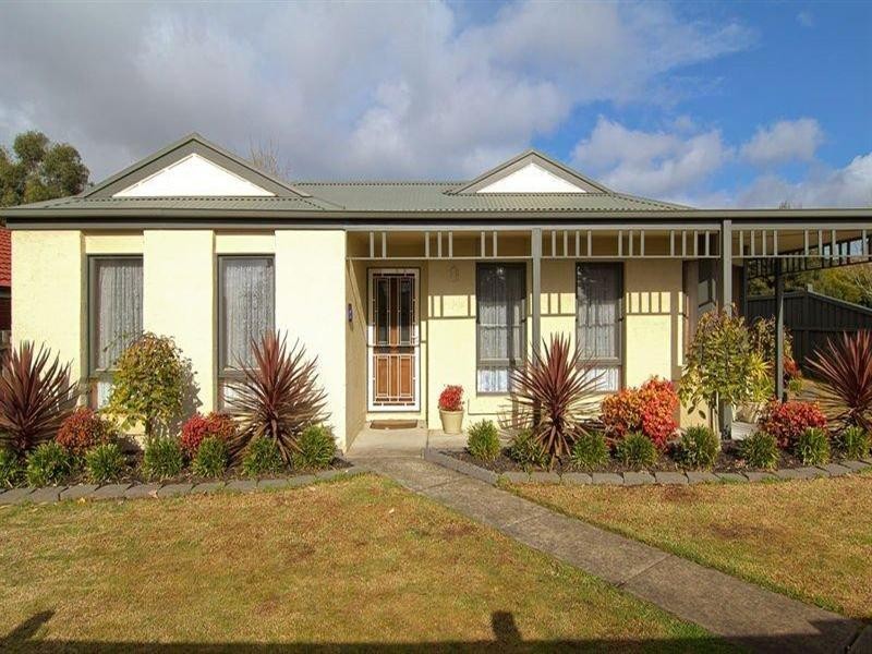 19 One Chain Road, Somerville VIC 3912