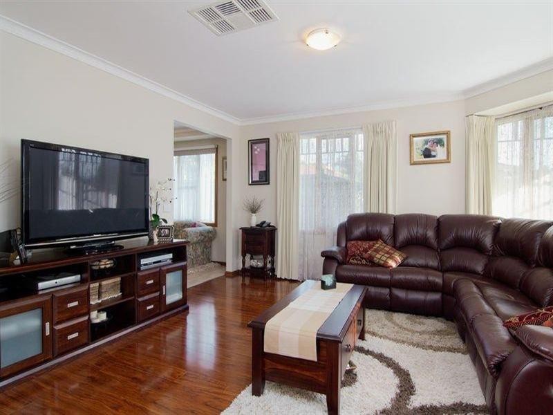 19 One Chain Road, Somerville VIC 3912