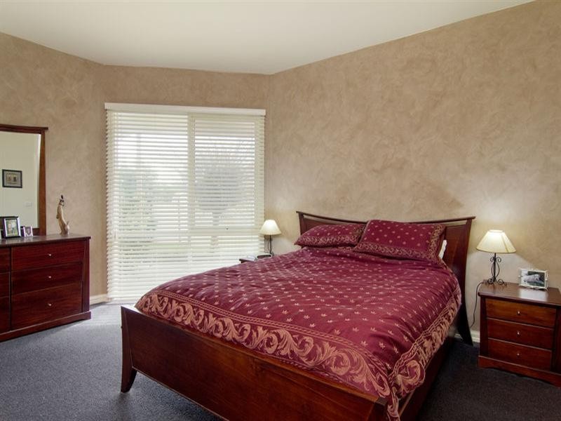 3 Ronald Court, Somerville VIC 3912