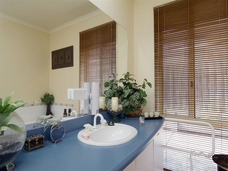 2 Black Wattle Place, Somerville VIC 3912