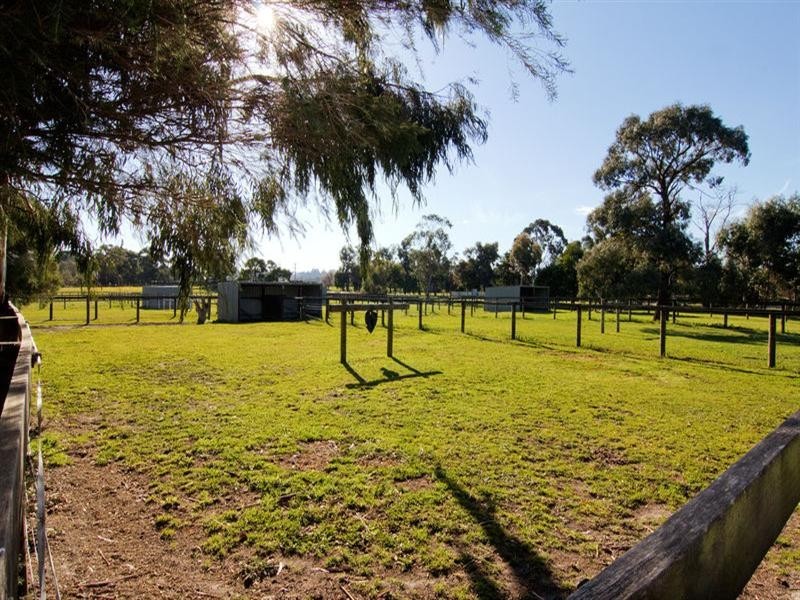 72 Lower Somerville Road, Baxter VIC 3911