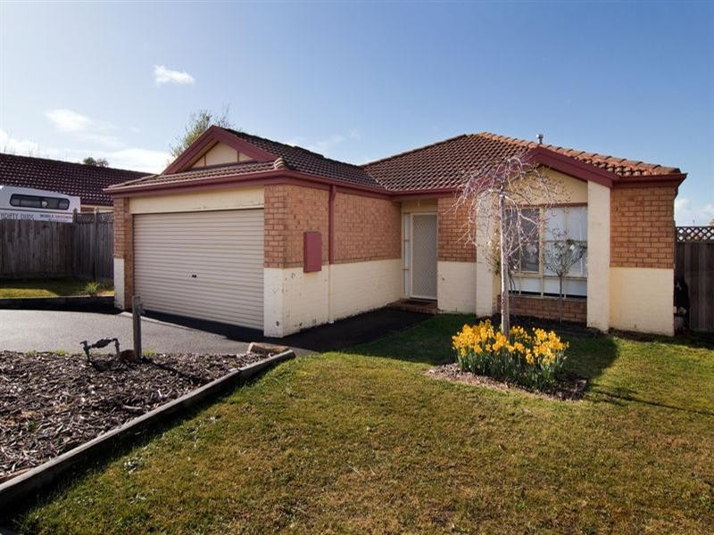 9 Melrose Terrace, Somerville VIC 3912