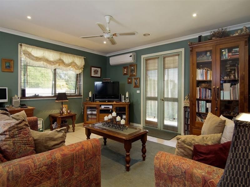 34 Callum Avenue, Somerville VIC 3912