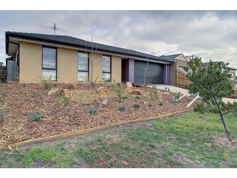 16 Dominic Mews, Somerville VIC 3912