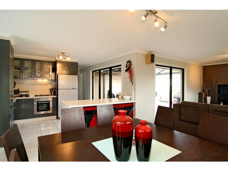 16 Dominic Mews, Somerville VIC 3912