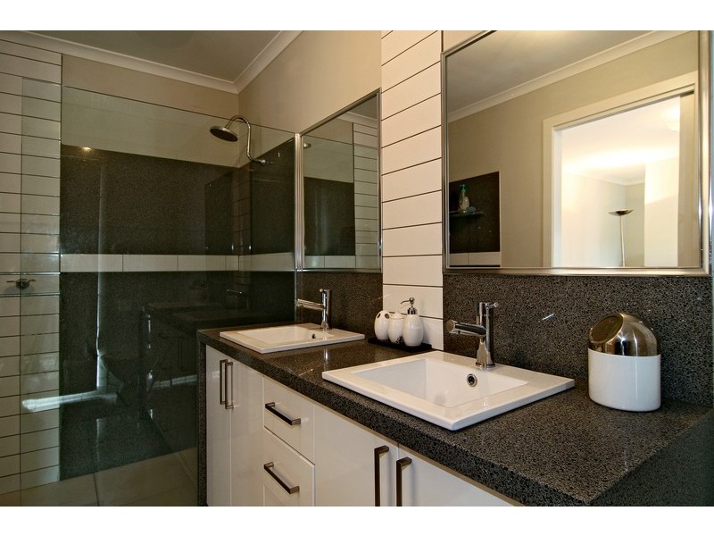 16 Dominic Mews, Somerville VIC 3912