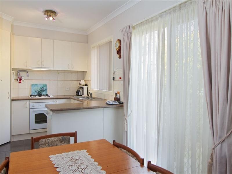 3/21 Raymond Street, Somerville VIC 3912