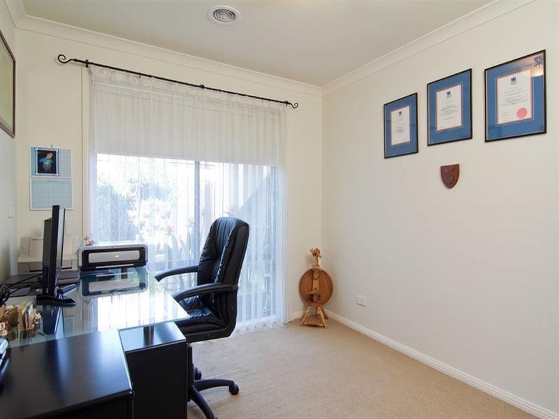 14 Windrest Place, Hastings VIC 3915