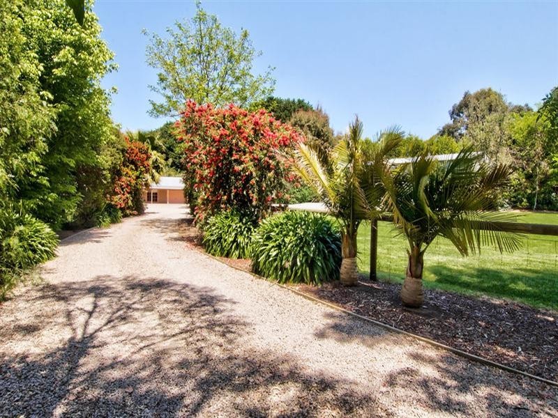 7 The Knoll, Somerville VIC 3912