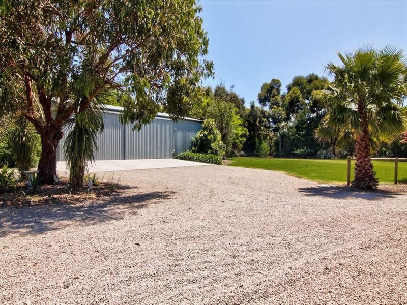 7 The Knoll, Somerville VIC 3912