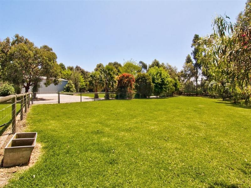 7 The Knoll, Somerville VIC 3912