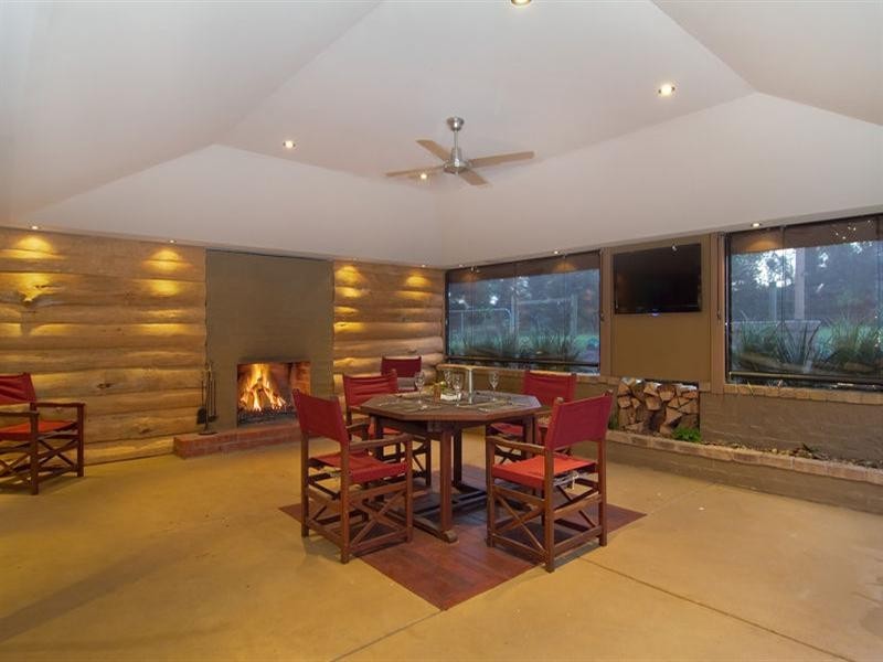 7 The Knoll, Somerville VIC 3912