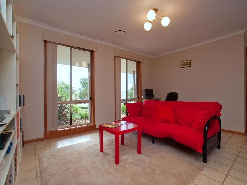 10 Dudley Court, Somerville VIC 3912