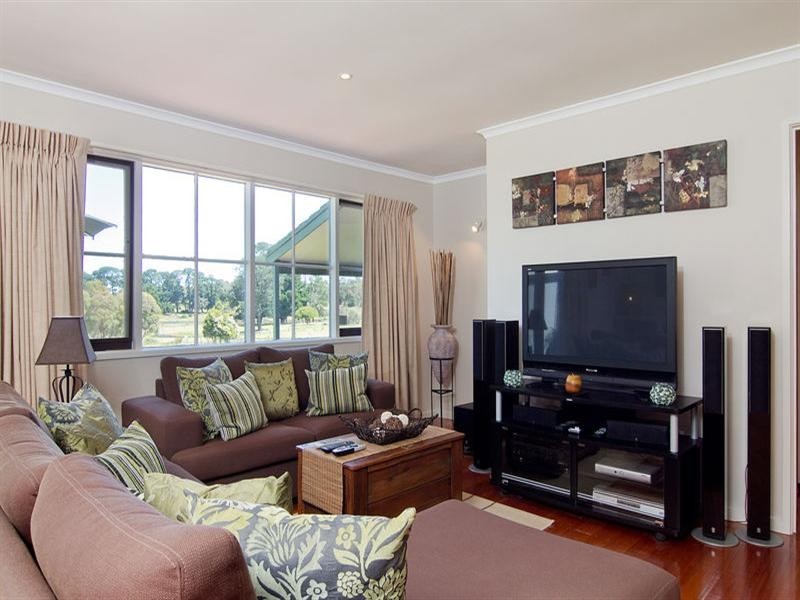 135 Bungower Road, Somerville VIC 3912