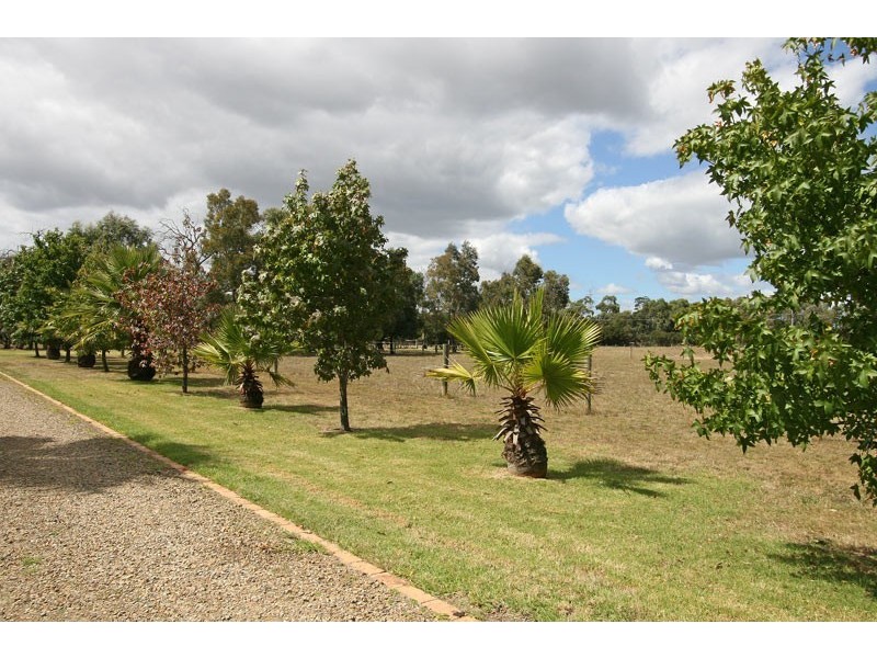 985 Robinsons Road, Pearcedale VIC 3912