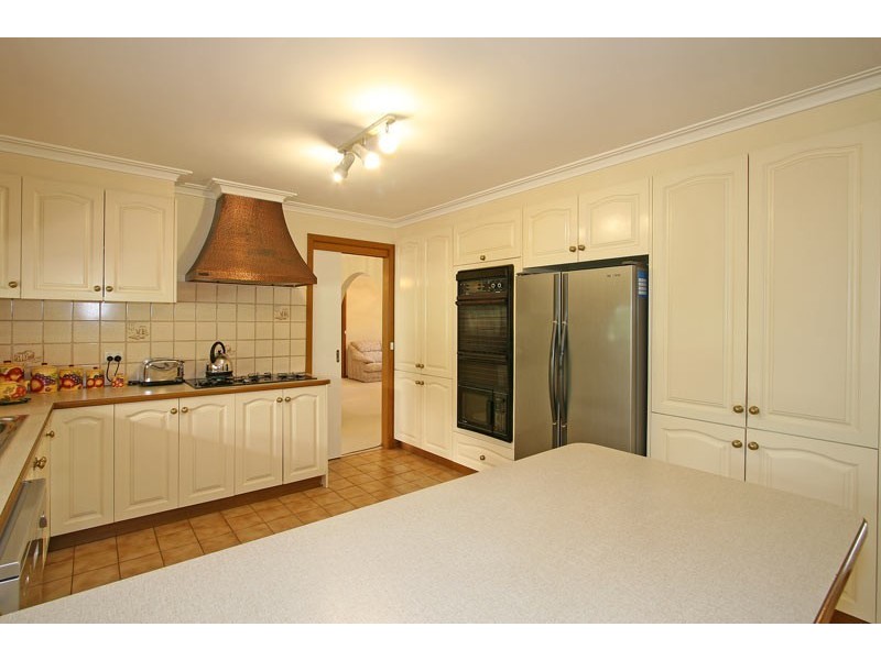 985 Robinsons Road, Pearcedale VIC 3912