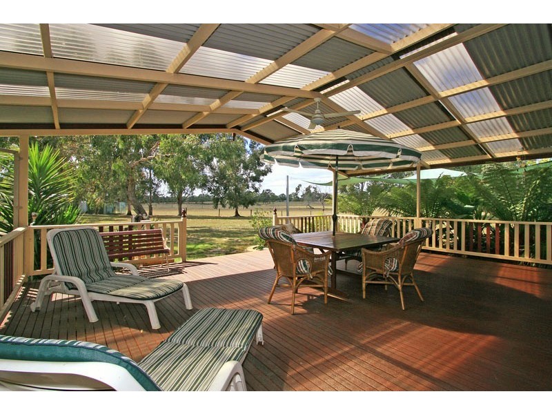 985 Robinsons Road, Pearcedale VIC 3912
