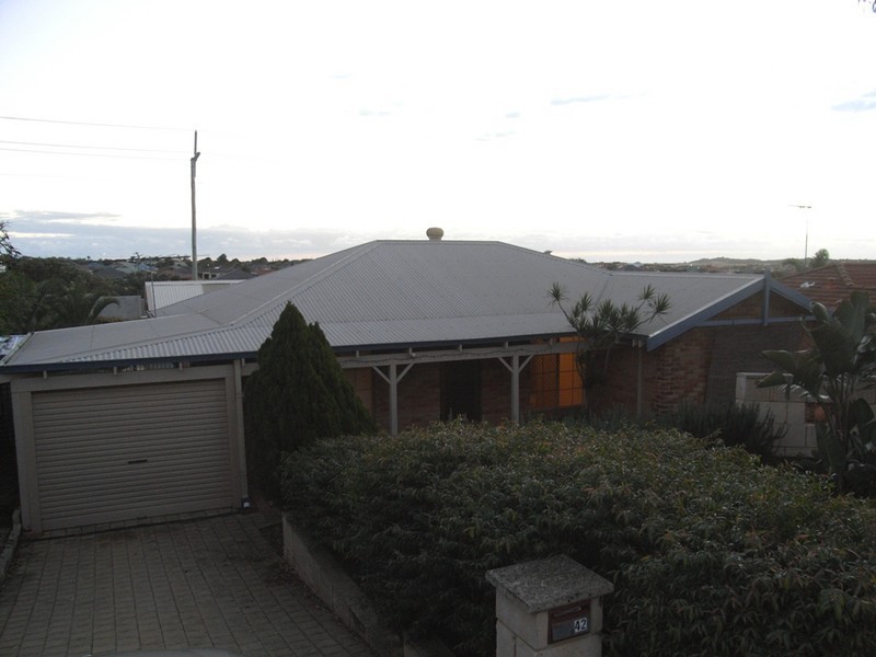 42 Otisco Crescent, Joondalup WA 6027