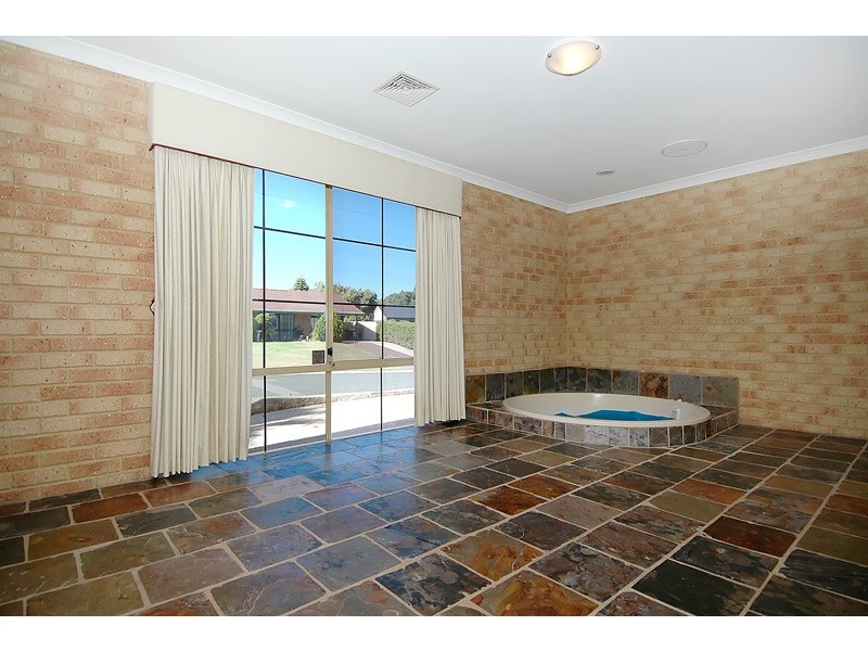 53 Leeway Drive, Ocean Reef WA 6027