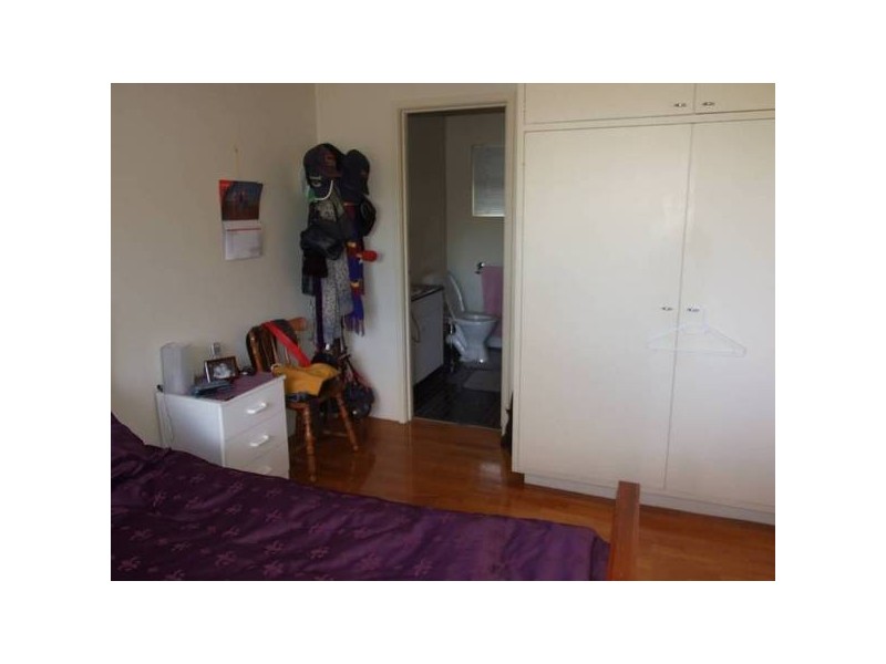 2 Gertrude Street, Highgate Hill QLD 4101