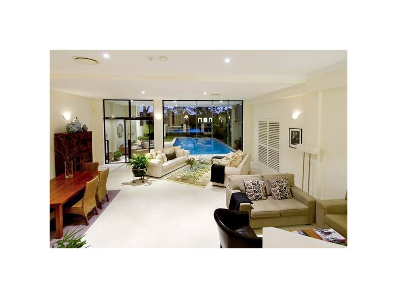 21a Stevens Street, Yeronga QLD 4104