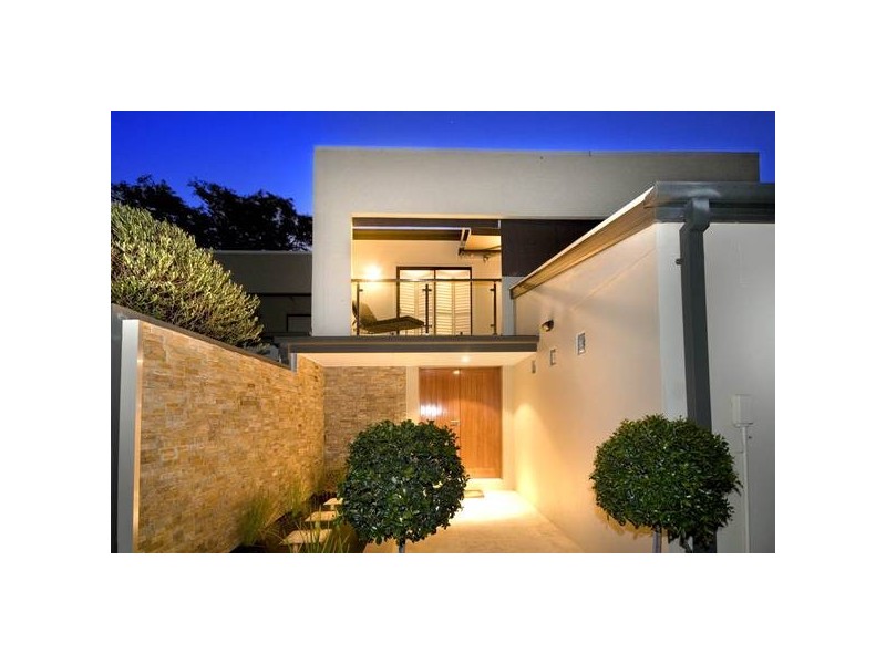 21a Stevens Street, Yeronga QLD 4104