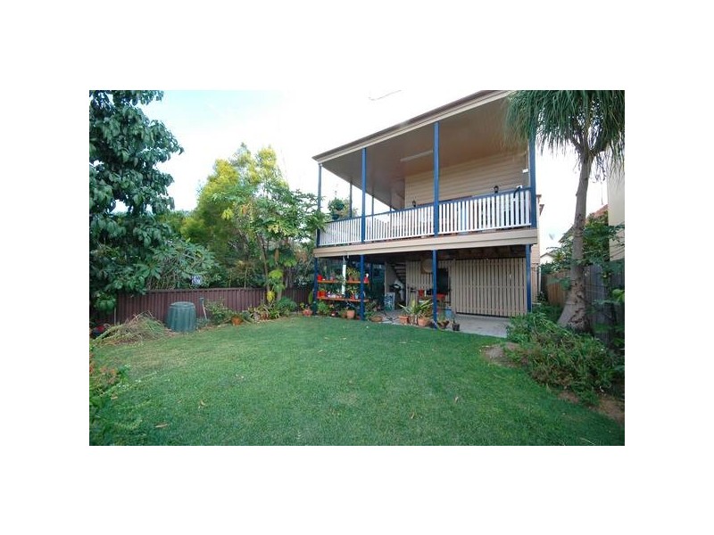 106 Baines Street, Kangaroo Point QLD 4169