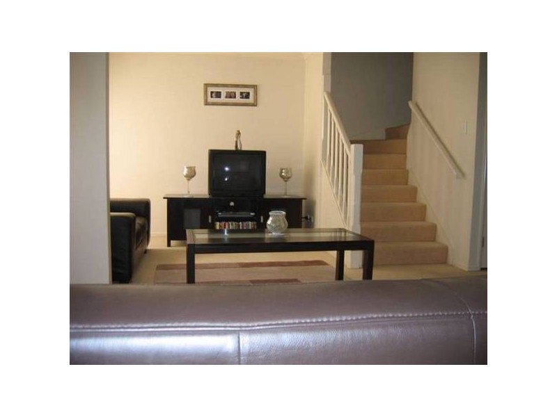 15 Violet Close, Eight Mile Plains QLD 4113