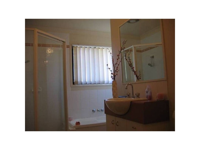 15 Violet Close, Eight Mile Plains QLD 4113