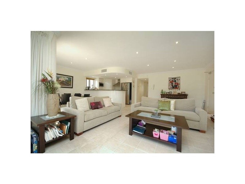 309/36 Macdonald Street, Kangaroo Point QLD 4169