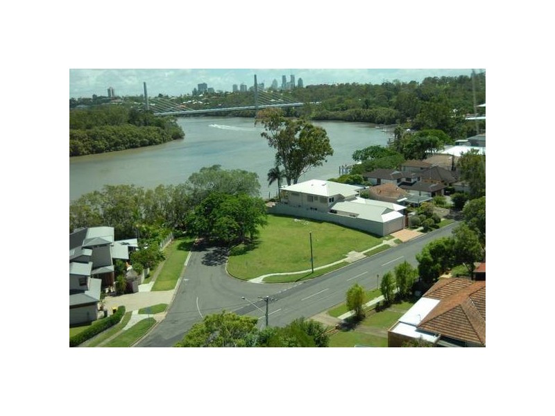 91 Brisbane Corso, Fairfield QLD 4103