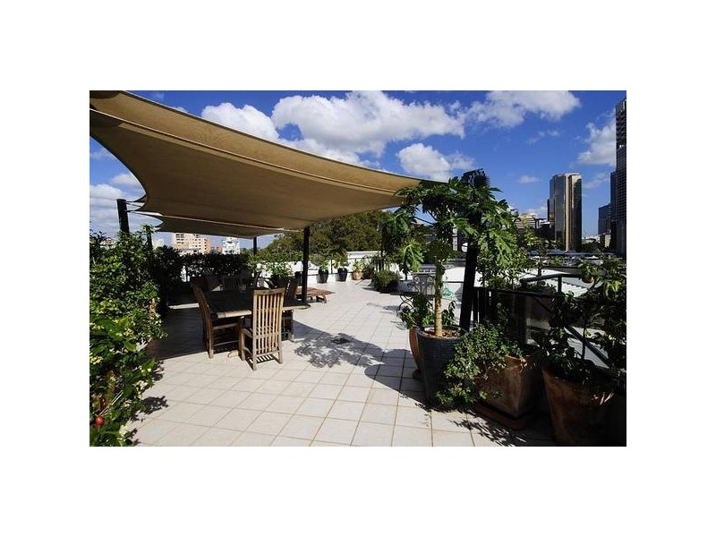 63/54 Mackenzie Street, Kangaroo Point QLD 4169