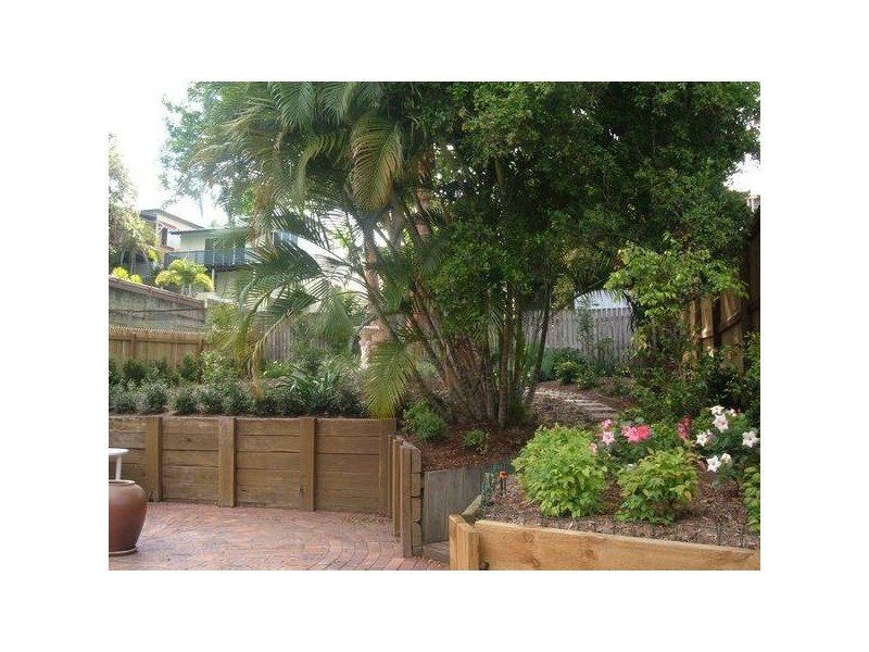 East Brisbane QLD 4169