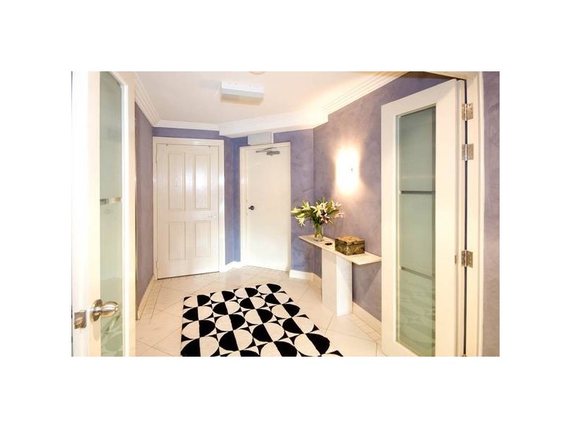 3/16 Macdonald Street, Kangaroo Point QLD 4169