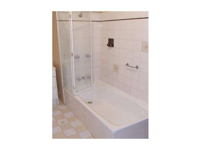 3/5 Wickham Street, Morningside QLD 4170